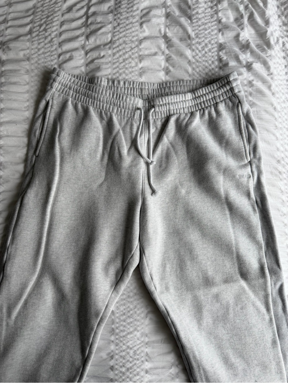 TNA Sweatfleece Cozy Gleeze Boyfrind Fit  Gray Sweats